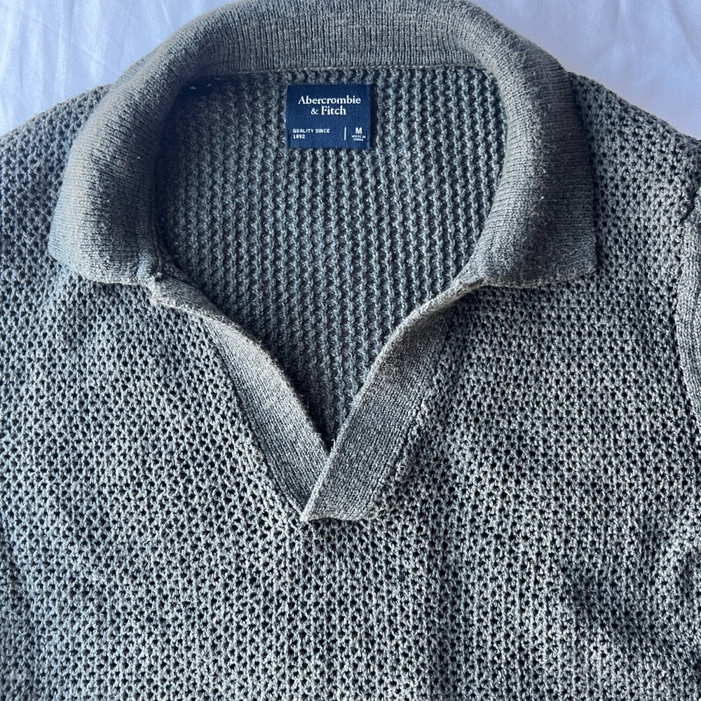 Abercrombie and Fitch Knit Sweater